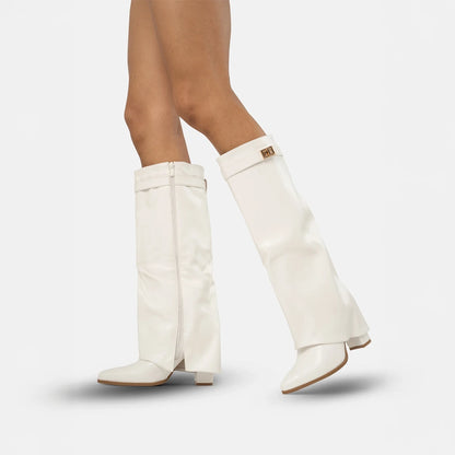 It Girl Boots – Must-Have of the Season